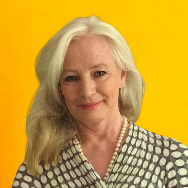 Dr Vivienne Hall